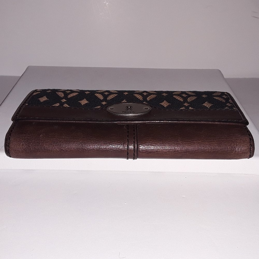 Fossil Leather & Canvas Trifold Wallet - Euc - image 5
